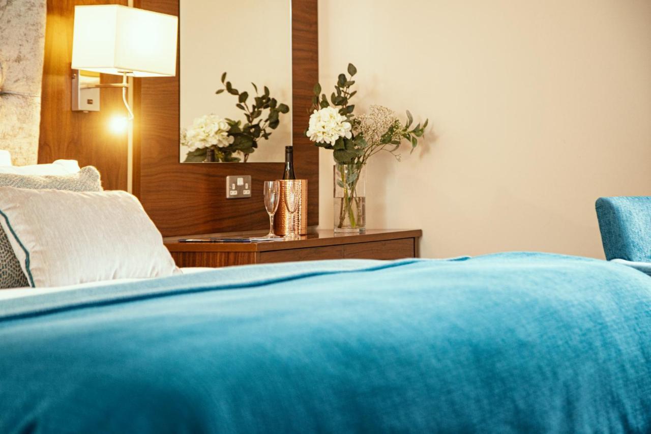 The Wyatt Hotel Уестпорт Екстериор снимка