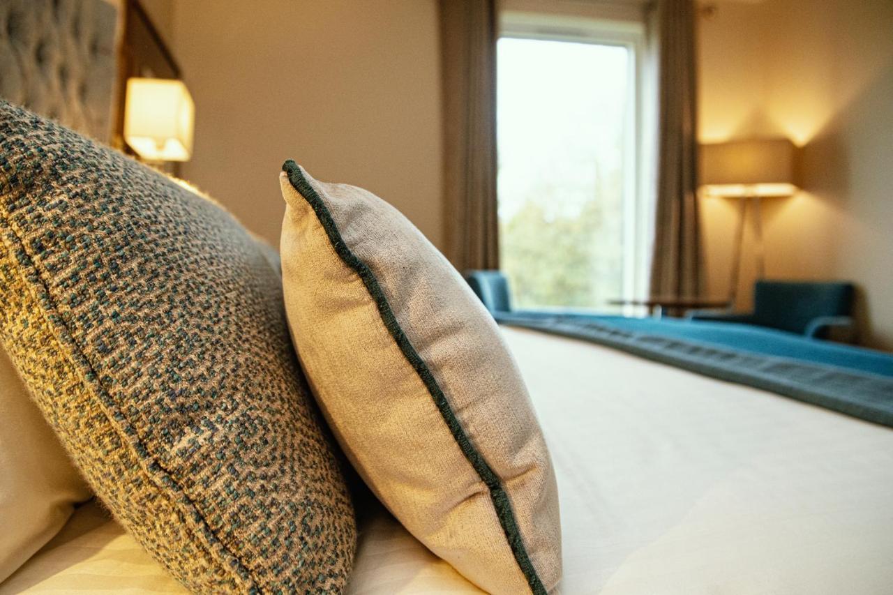 The Wyatt Hotel Уестпорт Екстериор снимка