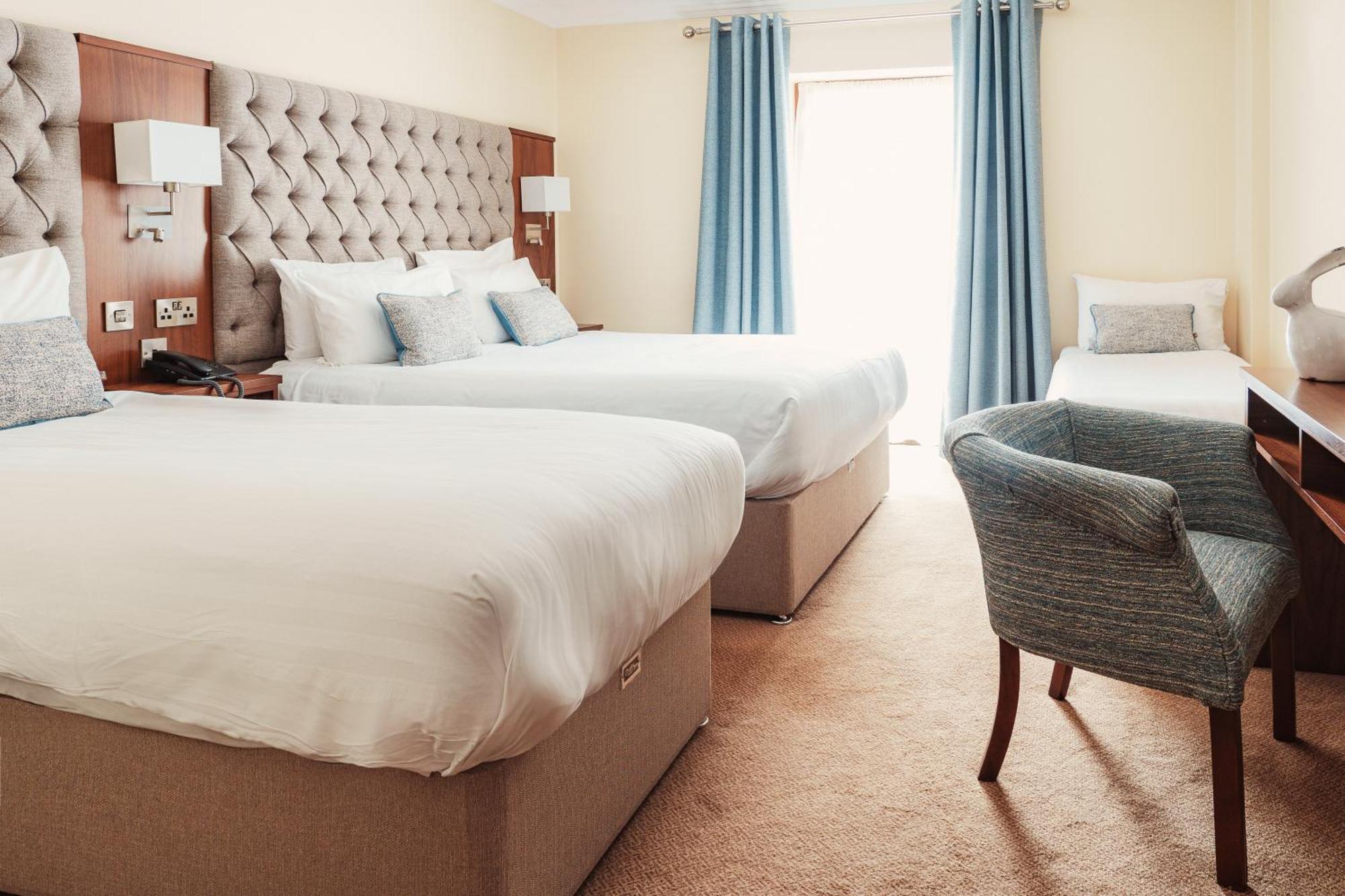 The Wyatt Hotel Уестпорт Екстериор снимка